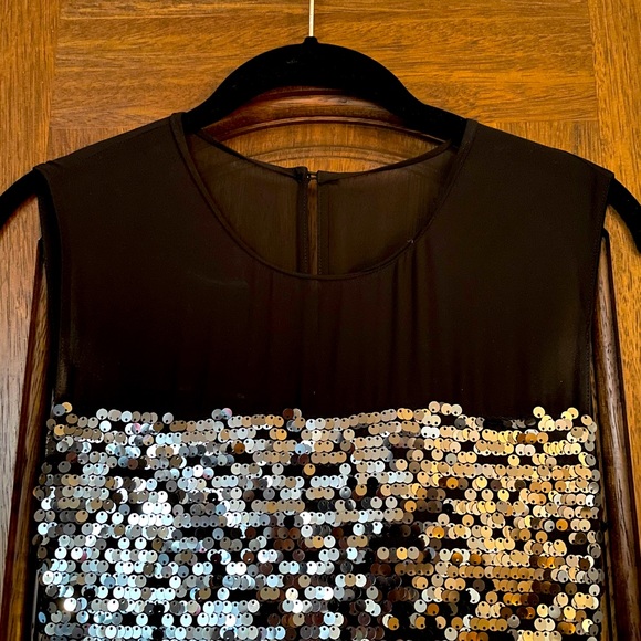 BCBG MAX AZRIA Stunning smokey sequinned gown. - Picture 2 of 5